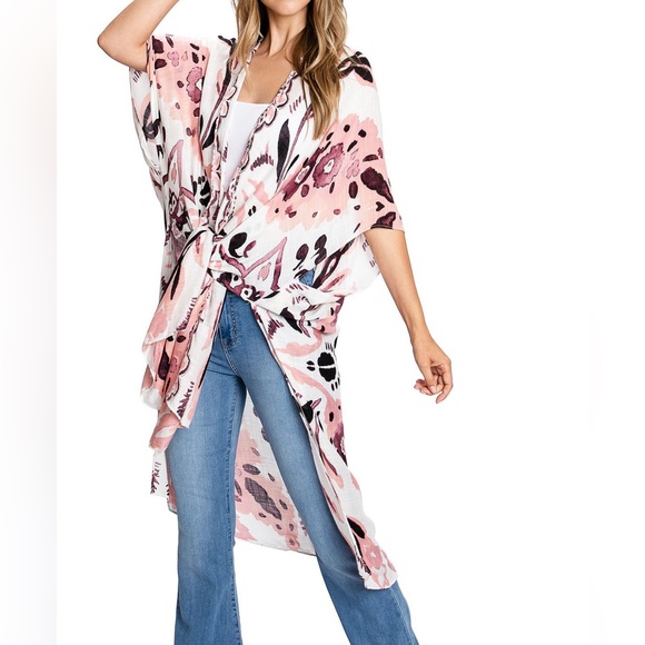Blushing Blooms Kimono - Picture 2 of 8